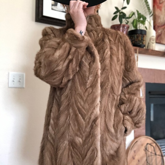 Amazing vintage mink fur coat - Picture 9 of 9